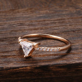 14 Karat Rolled Gold Triangle AAA Zircon Diamonds Fashion Wedding Rings Luxury Jewellery