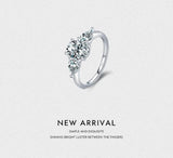 Silver Classic Wedding Dazzling Oval AAAA Simulated Diamonds Romantic Ring - Elegant Fine Jewellery For Women - The Jewellery Supermarket