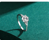 Luxury Six Claw Silver Round Cut Dazzling AAAA Lab Created Diamond Ring