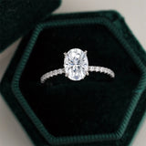 Superb 1ct 2ct 3ct Oval Cut VVS1 D Colour Moissanite Diamond Silver Engagement Ring