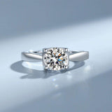 Luxury 0.5-3CT VVS1 Moissanite Diamond Classic Bull Rings For Women 925 Silver Wedding Engagement Fine Jewellery