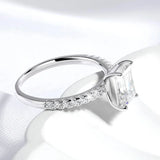 Emerald/Radiant Cut 1-4CT 1-4CT VVS1 D Colour Moissanite Diamond Silver Wedding Ring