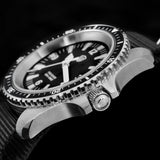10Bar Waterproof Sweep Seconds Movement Sapphire Glass Stainless Steel Dive Watches