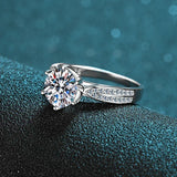 Excellent 0.5ct 1ct VVS1 D Colour Moissanite Diamond Engagement Silver 18KGP Ring