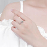 Awesome 0.5CT / 1CT D Colour Moissanite Diamonds Rings For Women Silver Engagement Wedding Diamond Jewellery with GRA