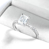Emerald/Radiant Cut 1-4CT 1-4CT VVS1 D Colour Moissanite Diamond Silver Wedding Ring