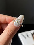 Stunning 1-2 Carat  Oval VVS1 D Colour Moissanite Diamond Engagement Wedding Ring