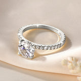 Luxury Classic 8mm 2.0CT VVS1 D Moissanite Solitaire Engagement Wedding Ring