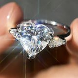 Superb 1/2/3/4CT Heart Cut VVS1 D Colour Moissanite Diamond Engagement Silver Ring