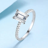 1CT 2CT Emerald,Radiant Cut VVS1 D Colour Moissanite Diamond Silver Engagement Rings
