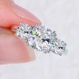 Fabulous Three Stone Round Cushion Cut Moissanite Diamonds Engagement Wedding Rings Silver Sparkling Jewellery