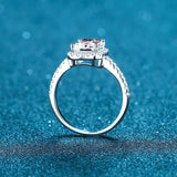 Brilliant 2/1CT Radiant Cut VVS1 D Colour Moissanite Diamonds Silver Engagement Ring