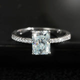 Excellent 1-4carat Radiant Cut VVS1 D Colour Moissanite Silver Engagement Ring