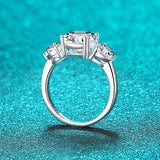 Outstanding 4ct 3 Stone Moissanite Diamonds Rings for Women 18KGP Wedding Engagement S925 Silver Bridal Jewellery