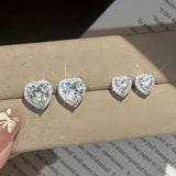 Silver Halo Setting 0.5-2ct D Colour VVS1 Heart Cut Moissanite Diamonds Stud Earrings