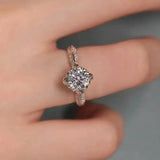 Luxury 1 Carat Moissanite 100% S925 Silver D Color VVS1 GRA Certified Solitaire Rings for Women Fine Jewellery