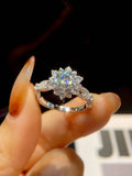 Brilliant 1 Carat VVS1 D Colour Moissanite Diamond Flower Ring for Women