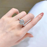 Superb 925 silver 3 Carat  VVS1 D Colour Moissanite Classic, Romantic Elegant and Luxurious Wedding Engagement Rings