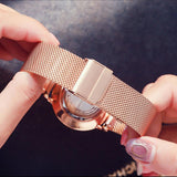 New Gold Colour Design Dial Quartz Movement Ladies Wristwatches Stainless Steel Mesh Ultra thin Waterproof Watches