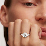 Amazing 3-Stone Round Cut 4.6CT Moissanite Diamond Rings - S925 Silver Wedding Engagement Jewellery With GRA