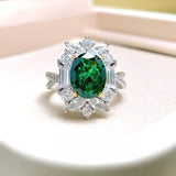 Awesome Design 4 Ct Lab Created Emerald Rings inlaid with High Quality AAAAA High Carbon Diamonds Fine Jewellery