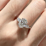 3-Stone GRA Certified 2CT Oval Cut Moissanite Diamonds Ladies Rings 925 Silver Engagement Wedding Band Jewellery
