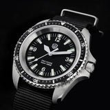 10Bar Waterproof Sweep Seconds Movement Sapphire Glass Stainless Steel Dive Watches
