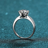 Excellent 0.5ct 1ct VVS1 D Colour Moissanite Diamond Engagement Silver 18KGP Ring