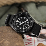 10Bar Waterproof Sweep Seconds Movement Sapphire Glass Stainless Steel Dive Watches