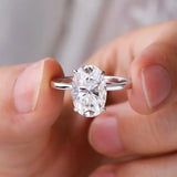 Luxury 4.5CT Oval Cut VVS1 D Colour Moissanite Diamond Silver Engagement Ring