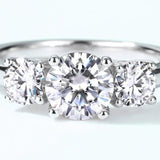 Luxury 3 Stone Round Cut D Colour 4CT Moissanite Diamonds Rings Sterling Silver 18KGP Engagement Wedding Jewellery