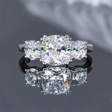 Fabulous Three Stone Round Cushion Cut Moissanite Diamonds Engagement Wedding Rings Silver Sparkling Jewellery
