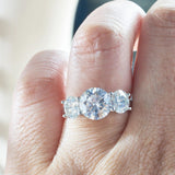 Real 2-4ct D Coluor Round Cut 3 Stone Moissanite Diamond Wedding Engagement Promise Rings 925 Silver Fine Jewellery