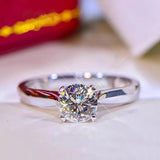 Six Claws Solitaire 0.5/1/2/3/5ct D Colour Moissanite Diamonds Engagement Rings S925 Sterling Silver Fine Jewellery