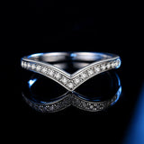 Sparkling V-shaped  D Colour Moissanite Diamonds Rings for Women Silver Engagement Wedding GRA Fine Jewellery