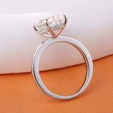 Amazing 4.5CT Oval Cut VVS1 D Colour Moissanite Diamond 18KGP Silver Engagement Ring