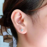 Sparkling 6.5mm1 ct Original D VVS1 Moissanite Diamonds Four Claw Stud Earrings