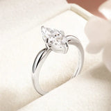 Amazing 1CT 2CT 3CT Marquise Cut VVS1 D Colour Moissanite Diamond Silver Wedding Ring
