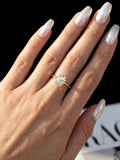 Stunning 1-2 Carat  Oval VVS1 D Colour Moissanite Diamond Engagement Wedding Ring