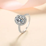 Stunning 1CT 2CT D Colour VVS1 Oval Cut Moissanite Diamond Silver Wedding Ring
