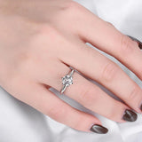 Six Claws Solitaire 0.5/1/2/3/5ct D Colour Moissanite Diamonds Engagement Rings S925 Sterling Silver Fine Jewellery