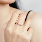 Fine 0.13 CTTW VVS1 D Colour 5 Stones Moissanite Diamonds Engagement Silver Rings