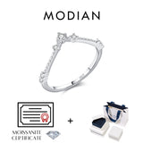 Elegant VVS1 D Colour Moissanite  Exquisite Arrow 925 Sterling Silver Ring
