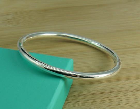 Handsome 925 Silver Bangle, Bracelet - Best Online Prices by Jewellery Supermarket - The Jewellery Supermarket