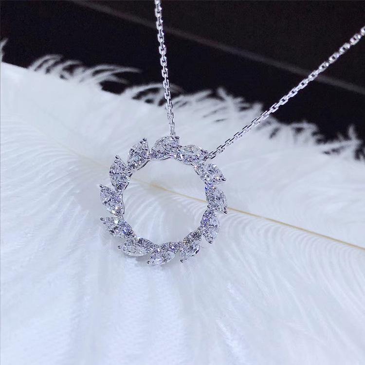 New Luxury Halo AAA+ Cubic Zirconia Diamonds Silver Pendant Necklace - The Jewellery Supermarket
