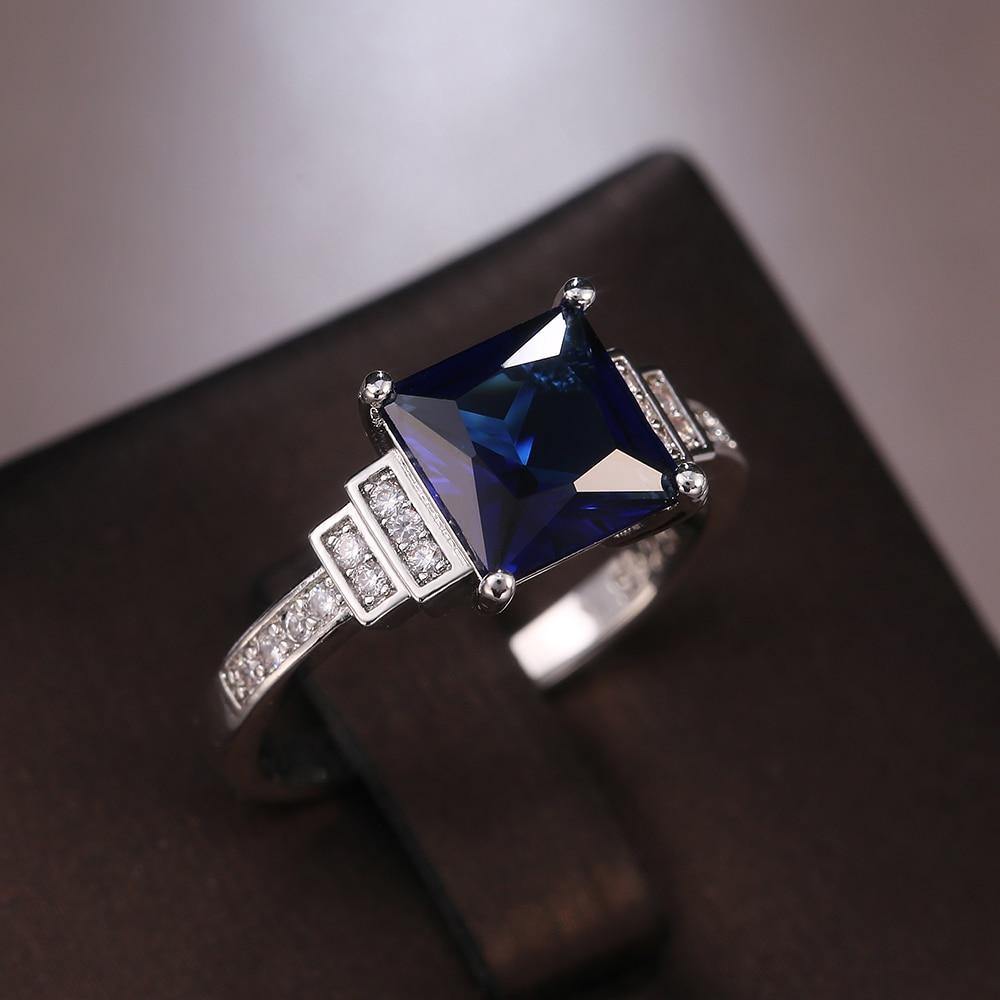 Vintage Design Gracious Luxury Inlaid AAA Zircon Blue Square Crystal Cut Four Claws Ring - The Jewellery Supermarket