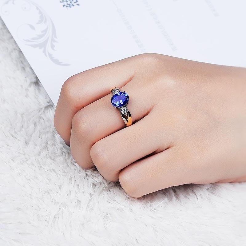 Superb Classic 925 Silver Luxury AAAA Ring With Oval Lab Sapphire Gemstone - The Jewellery Supermarket