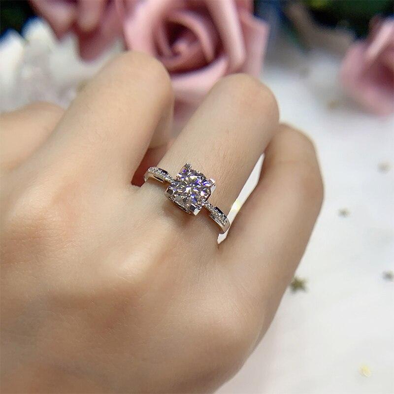 Excellent 1CT 2CT Round Brilliant Real High Quality Moissanite Solitaire Wedding Ring - Luxury Jewellery - The Jewellery Supermarket