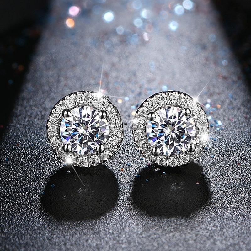 Brilliant Round Cut ♥︎ High Quality Moissanite Diamonds ♥︎ Rhodium Plated 925 Silver D Color Earrings - The Jewellery Supermarket