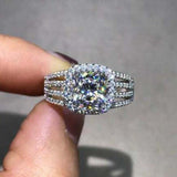 Captivating New Luxury Cushion Cut Designer AAA+ CZ Diamonds Fashion Ring - The Jewellery Supermarket